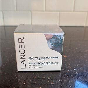 Lancer Gravity Defying Moisturizer - Silver
